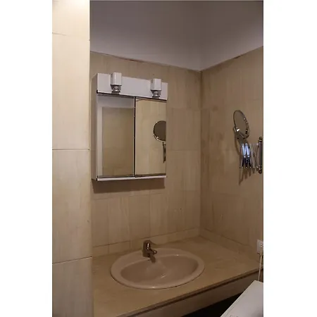 House Falbale Апартаменты